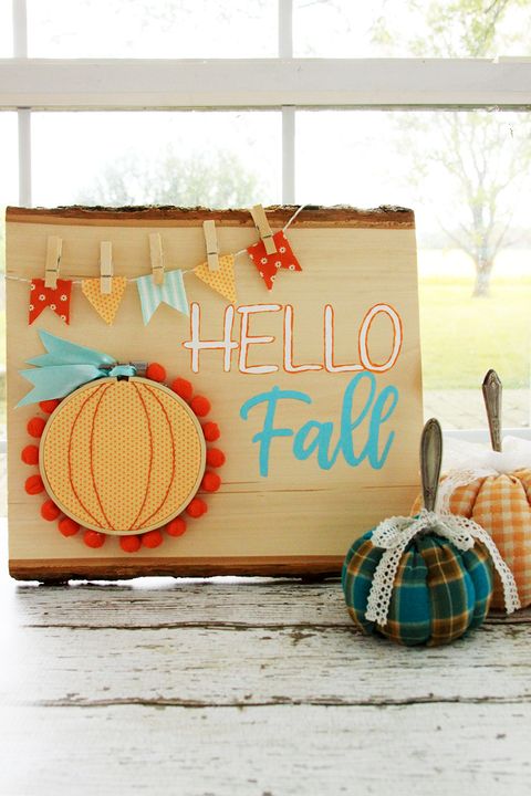 Fall Crafts - Hello Fall sign