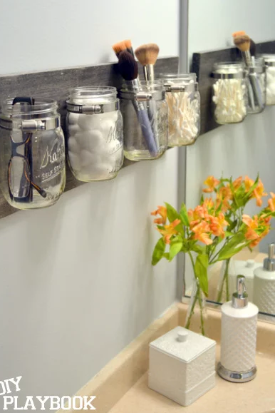 hanging-mason-jar-gh-0217