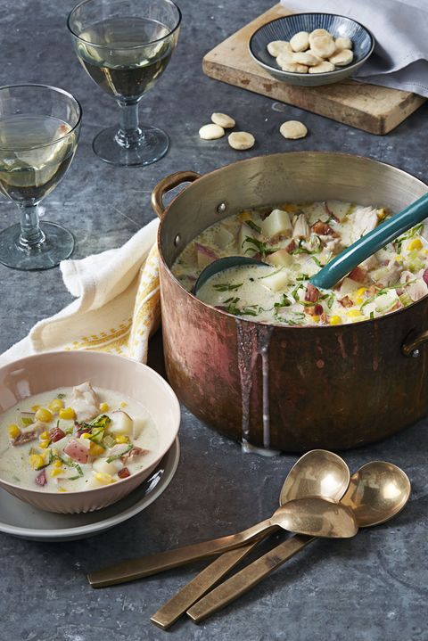 hearty chicken bacon chowder